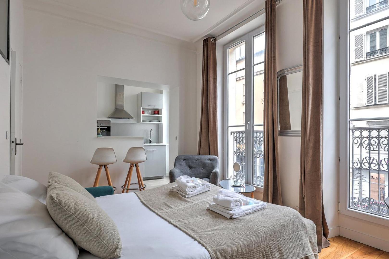 338 Suite Montmartre - Superb Apartment In Париж Екстериор снимка